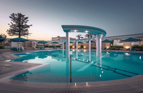 Waikiki House | such as house, villa