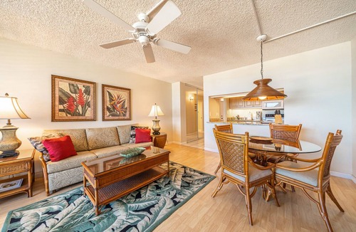 Kihei Condo | 1-bedroom condo, short walk to Kamaole Beach - Great Fall 2025 rates!
