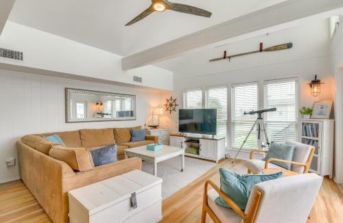 Pirates Beach House | 1 Block to Pirates Beach: Family Home in Galveston