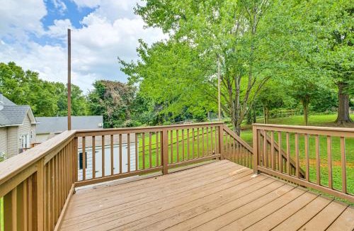 Belmont Historic District House | < 1 Mi to River & Downtown Belmont: Cozy Cottage