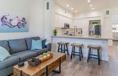 Ko Olina House | 10781: Newly Upgraded and Refurnished 3 Bed, 2 1/2 Bath Townhouse in Coconut Plantation