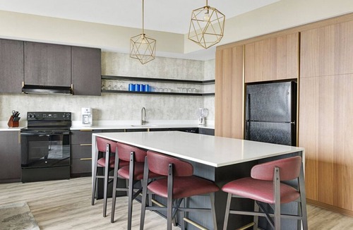 Luckie-Marietta District Resort | 1Bed/1Bath New Resort in Downtown Atlanta Near Centennial Olympic Park!