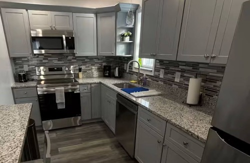 Balmville Apartment | 2-bedroom apartment in excellent Newburgh with AC and charm
