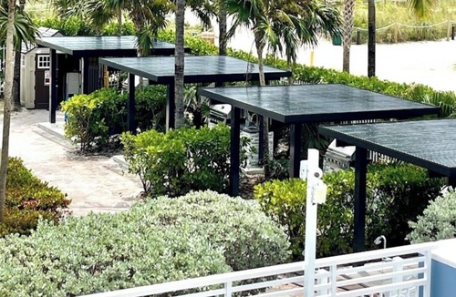 Surfside Condo | 2-Bedroom Partial Ocean View Condo in serene Surfside, FL/Miami Beach, cool AC