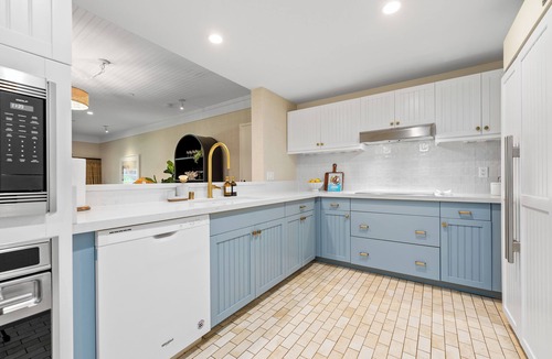Kahuku Villa | 2 Oceanfront Villas in One! Turtle Bay 3BR + 1BR Honeymoon w/AC+Pool+Wifi