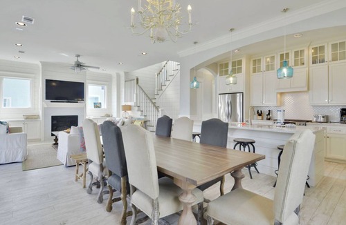 Beachside Village House | 258 m² House ∙ 6 bedrooms ∙ 15 guests