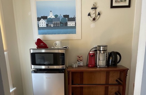 Bath House | 2BR Guest Unit in 1790 Home. Great Family Deal!