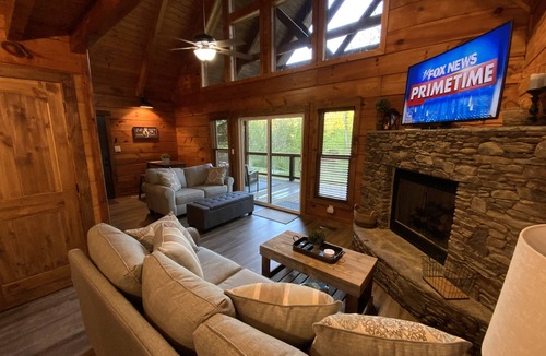 Townsend Cabin | 2BR "Riverside" Cabin Overlooking the "Little River" in Townsend,TN Family Owned