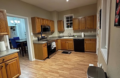 Newport News House | 3-bedroom cozy house that has a homely touch and charming feel and comfort