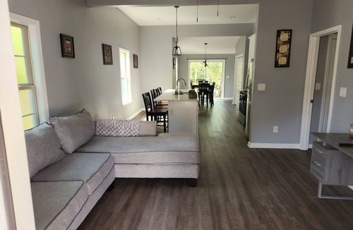 Pittsburgh House | 3-bedroom house in fantastic Atlanta with cool AC and comfort close to downtown