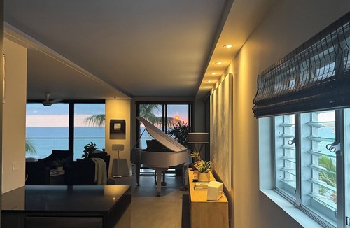 Diamond Head - Kapahulu - St. Louis Apartment | 3 Month Min; NO instant bookings: 3-bdrm Floor thru; Chill; Magical Apt/Location