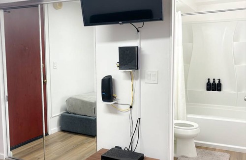 McCully - Moiliili Condo | 31 m² Condo ∙ 2 guests