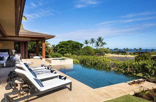 Kaupulehu House | 314 m² House ∙ 4 bedrooms ∙ 8 guests