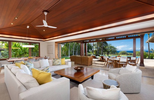 Kaupulehu House | 353 m² House ∙ 4 bedrooms ∙ 8 guests