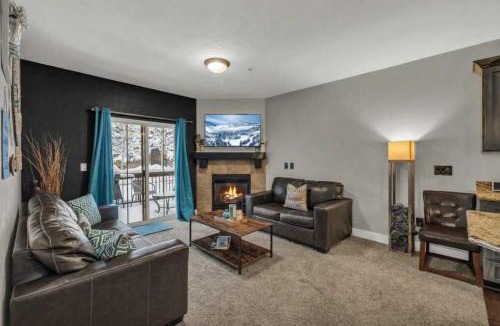 Bear Hollow Village House | 3BD Olympic Park Condo on FREE Shuttle Line