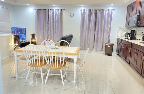 Liliha - Kapalama Apartment | 3bedrooms&1bathroomconvenient Location, Near Freeway, Shopping center