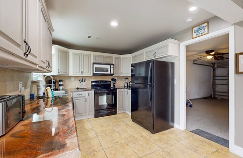 Indialantic House | 3BR/1.5BA Indialantic Duplex: Pet-Friendly Fenced Yard, Walk to Beach, Wet Bar & Private Balcony