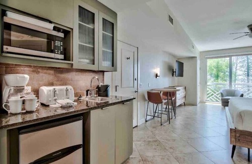 Baytowne Wharf Condo | 3BR Condo in Sandestin-Beach-Pool-Hot Tub-Gym