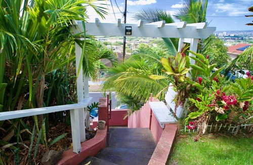 Foster Village House | 3br w/Gorgeous Pearl Harbor View- 30 days minimum
