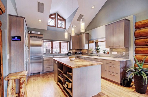Baldy Mountain House | 4BR/3.5BA in Breckenridge with Hot Tub at 10 Southface.