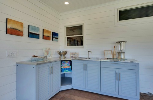Greenport West House | 4BR Cape Home w Lg Screened Porch. 1m walk/drive Greenport Shops + Dining.