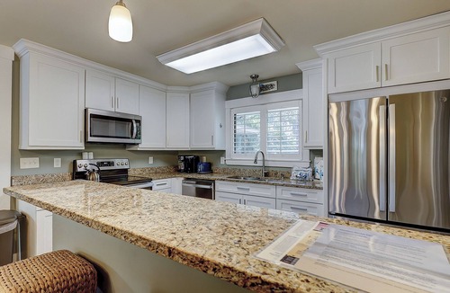Sea Pines House | 5 Piping Plover-Dog- Friendly, 4th Row(100 yards) Ocean w/Private Pool
