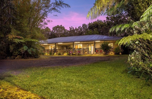 Volcano House | 5th Street Ohana