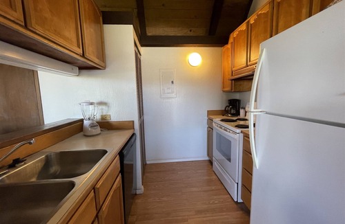 Punaluu Condo | #68 Spacious 1 Bedroom, 1 Bath Condo with Mountain and Ocean Views