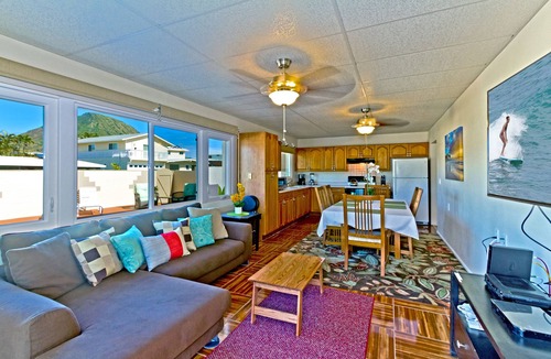 Portlock House | 7-BEDROOM HOME SPECTACULAR POOL WALK EVERYWHERE AROUND HAWAII KAI!