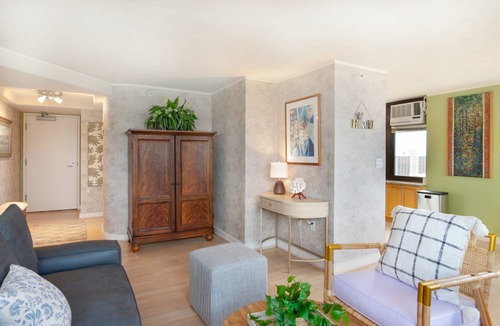 Waikiki Apartment | 89 m² Apartment ∙ 2 bedrooms ∙ 4 guests
