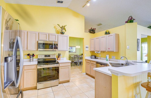 Clear Creek House | 9 Mi to Walt Disney World: Family Home w/Pool!