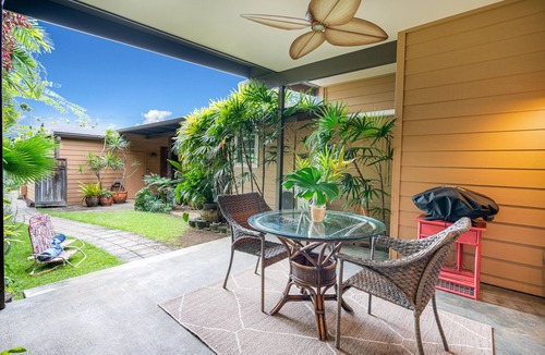 Kahala Apartment | A Quiet Honolulu LUX STUDIO near Diamond Head & Waikiki w/private yard space
