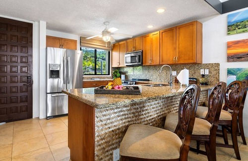 Keauhou Condo | 🏖️AC Throughout | 2 BDM + Loft | Amazing Ocean Views | Large Lanai