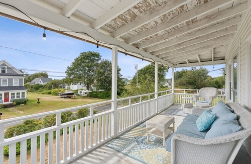 Pemaquid Beach House | Across the road from Pemaquid Beach: A 4-bedroom 19th-century Maine home