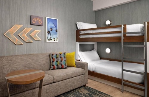 Anaheim Resort Hotel | Affordable Vacation Rentals Near Disney | Family & Pet-Friendly Stay | 4 Units