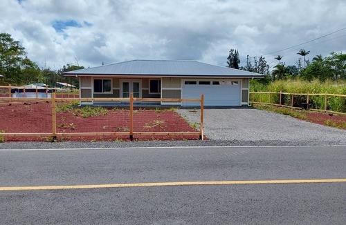 Ainaloa House | Ainaloa Vacation Home of Hawaii! @3-bedroom house in tranquil Pāhoa with WiFi