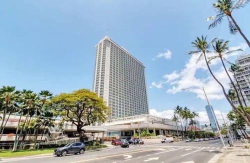Ala Moana House | Ala Moana Hotel 16th FL R9 2Beds Partial Ocean View