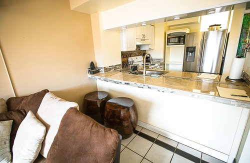Makaha Condo | Amazing Views 13th Floor 1-Bedroom Makaha Valley