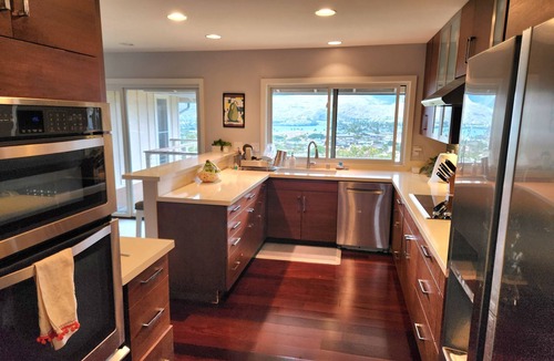 Portlock House | Amazing views! Exclusive & peaceful Hawaii Kai. Walk to ocean & hikes, Pool, AC,