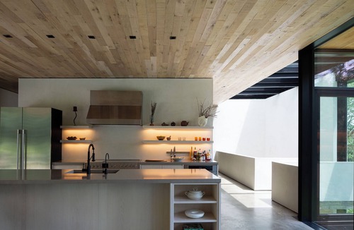 Garrison House | Architectural, Private, New-Build Modern Glass House on 8.5 acres