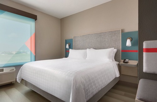 Fort Lauderdale Hotel | avid hotel Ft Lauderdale Airport – Cruise by IHG