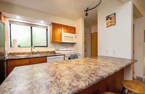 Maalaea Condo | Beachfront HK-B16 - Maui Gardenview Condo in Secluded Resort on Ma'alaea Bay