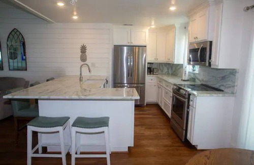 Bermuda Beach House | Beachfront - Steps from the sand!