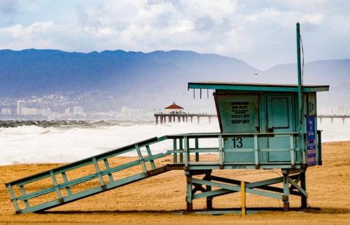Torrance House | Beachside Gem, Steps to Pier