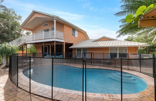 Beau Jeans Of Melbourne Beach House | Beachside OASIS - Private Pool - Steps to private beach & restaurants