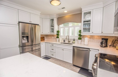 Caine Woods House | Beautiful North Ocean City Beach House, just a few blocks to the beach!