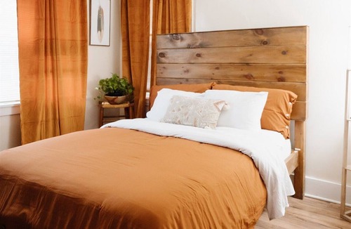 Neighborhood of the Arts Apartment | Beautiful One Bedroom Apartment in The Neighbor of the Art