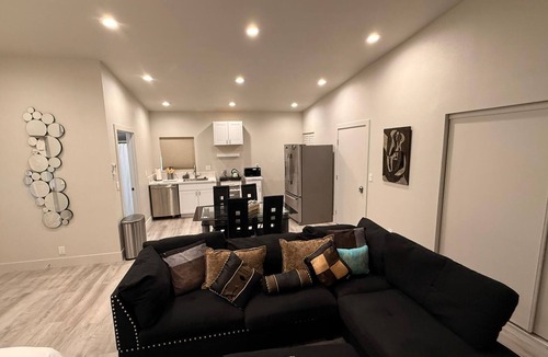 Winchester Apartment | Beautiful Studio in Las Vegas Near Las Vegas Strip & Airport