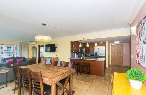 Waikiki Condo | Beautifully Remodeled 2 Bedroom Waikiki Condo - Sleeps 6!