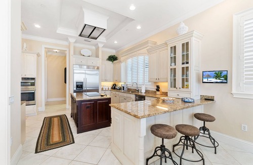 Bonita Springs House | Biltmore Beach House | Luxury 5-Br Beachfront Pool & Spa House | Sleeps 10